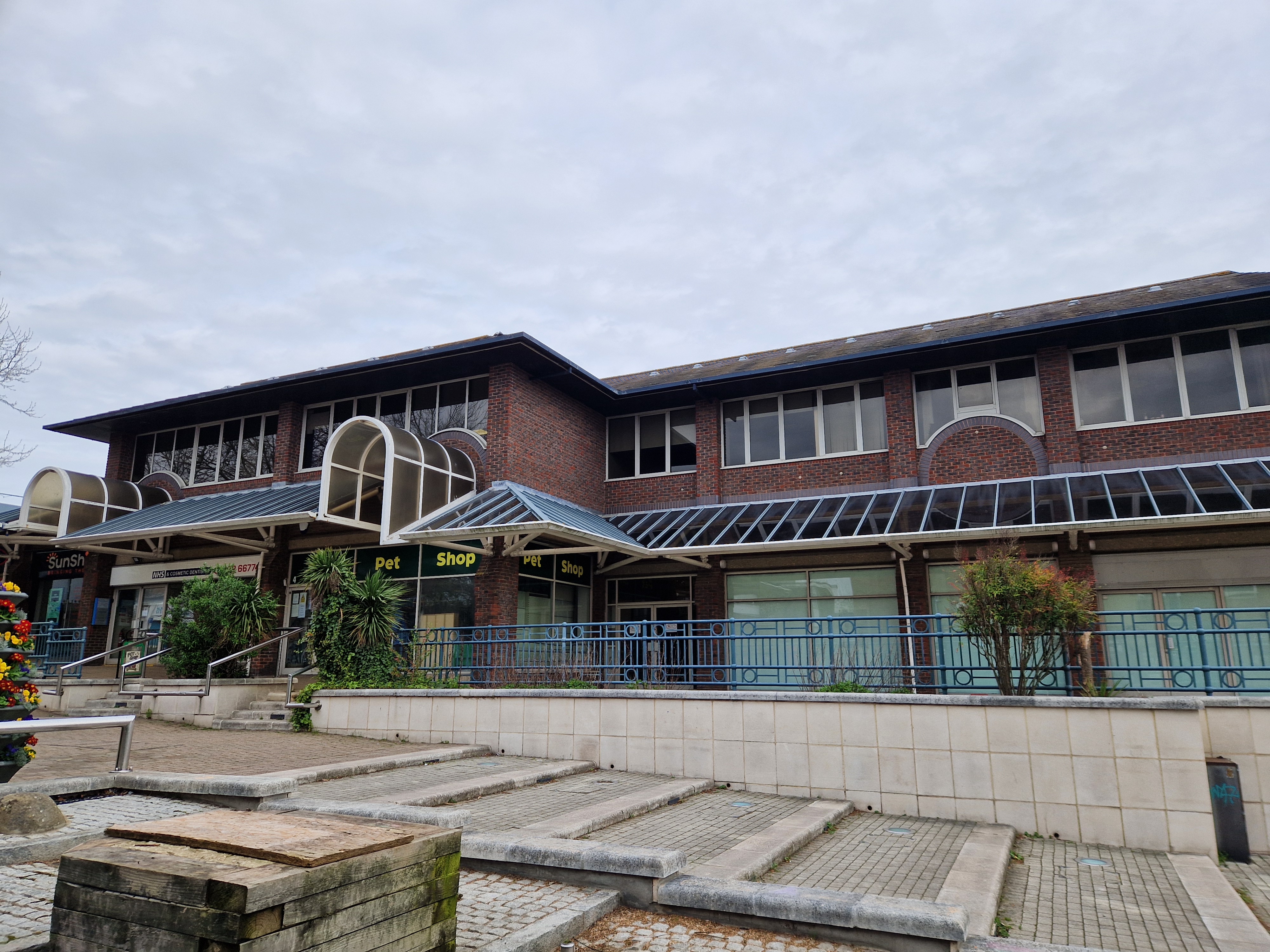 1st Floor, 5 London Road, The Mall, Swanley BR8 7YZ |       Linays Commercial Property